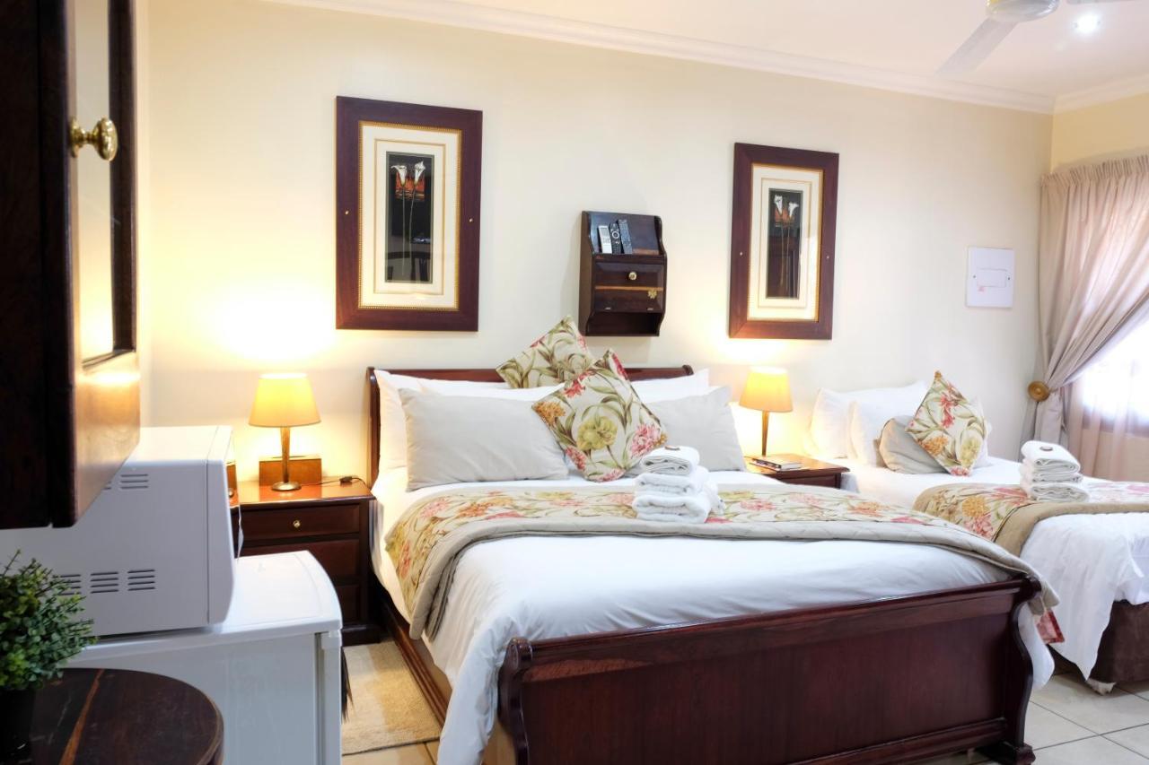 Waterkloof Guest House Претория Стая снимка