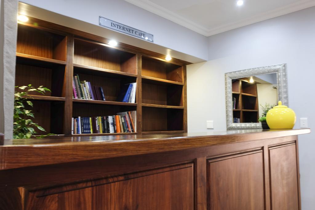 Waterkloof Guest House Претория Екстериор снимка